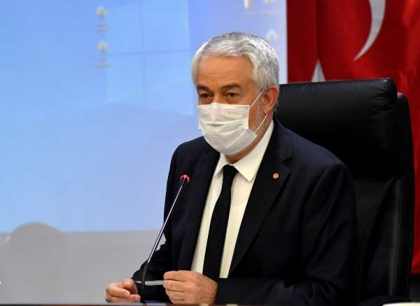 Isparta'da 16 adet semt spor sahasının ihalesi yapıldı 