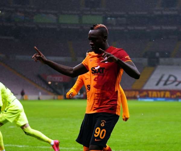 Mbaye Diagne, bu sezon Süper Lig'in en erken golünü attı 