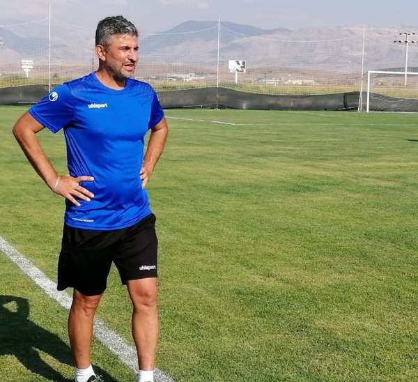 Hüseyinoğlu: 'Tehlikeli bölgeden uzaklaşmak istiyoruz'