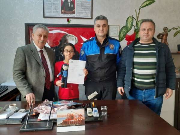 Zafer Aktaş'a Samsunla öğrenciden anlamlı tebrik