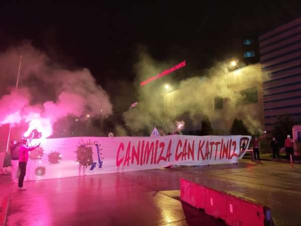 Taraftarlardan sağlıkçılara büyük destek: 'Canımıza kan kattınız'