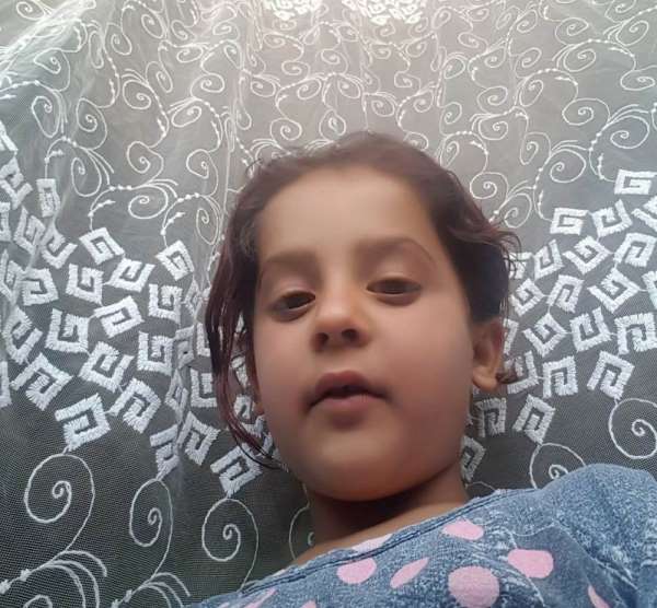 Mardin'de uyku hapı yutan 6 yaşındaki Esma yaşam savaşını kazandı 