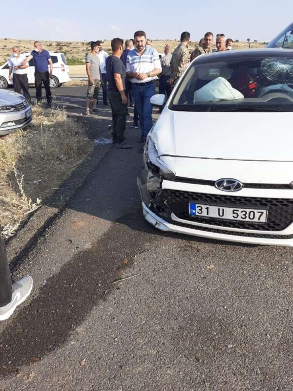 Mardin'de trafik kazası: 2 yaralı 