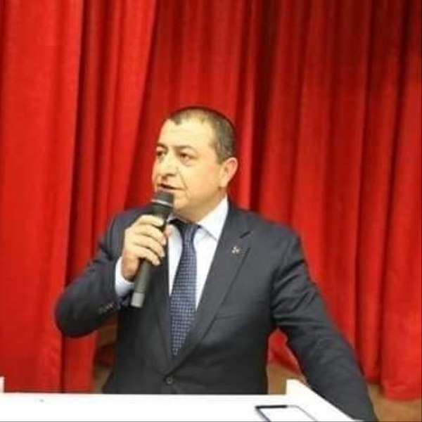 MHP'de Başkan Demir görevinden ayrıldı 