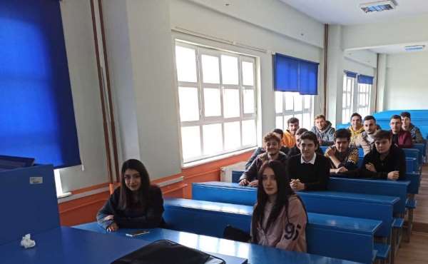 Üniversite öğrencilerine 'Teknik resim kursu'