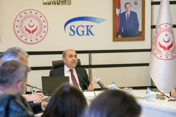 SGK Başkanı Yılmaz: 'Yapılandırma düzenlemesi vatandaşlarımızı pandemi sürecinde