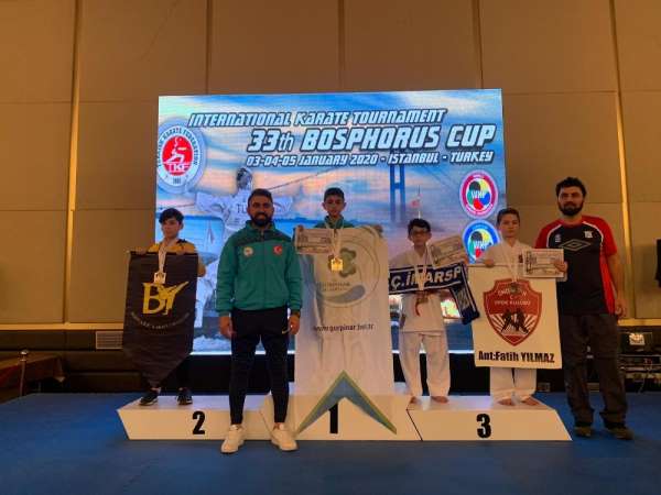 33. Uluslararası Boğaziçi Karate Turnuvasında Van rüzgarı