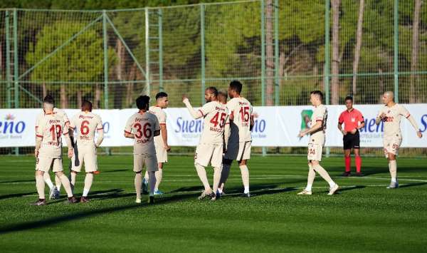 Galatasaray, ilk hazırlık maçında galip geldi 