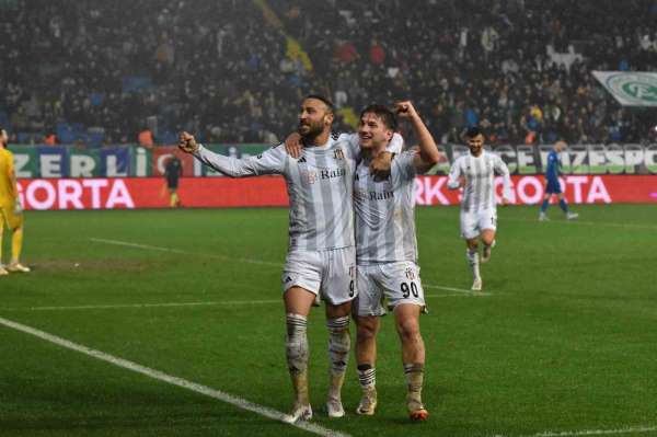 Semih Kılıçsoy'dan son 3 maçta 4 gol, 1 asist