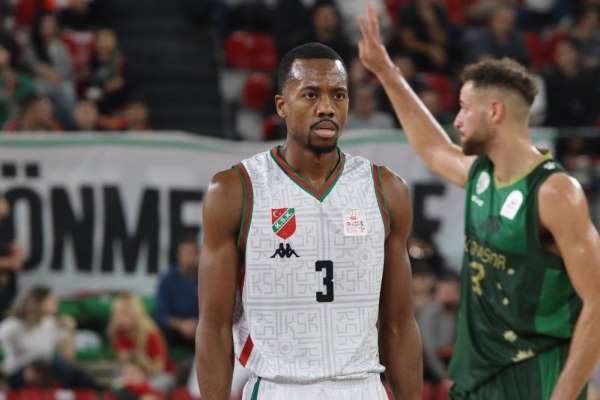 Fenerbahçe Beko, Errick McCollum'u transfer etti