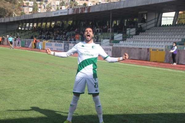 Profesyonel liglerin en golcü ismi, Ozan Sol