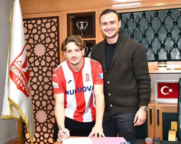 Balıkesirspor'dan orta sahaya takviye