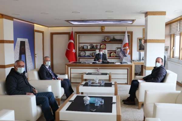 Başkan Özdemir: 'İlçemiz de iki büyük restorasyon ve yenileme çalışması devam ediyor' 
