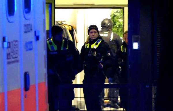 Almanya'da kiliseye silahlı saldırı: 7 ölü, 8 yaralı