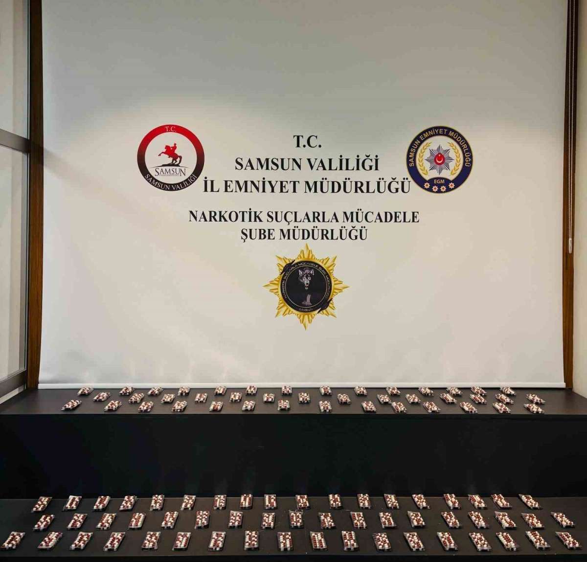 Samsun'da 4 bin 66 adet sentetik ecza ele geçirildi