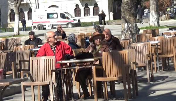 Gençler kaçıyor, emekliler yerleşiyor: Sinop'ta çalışan sayısı, emeklilerin gerisinde kaldı