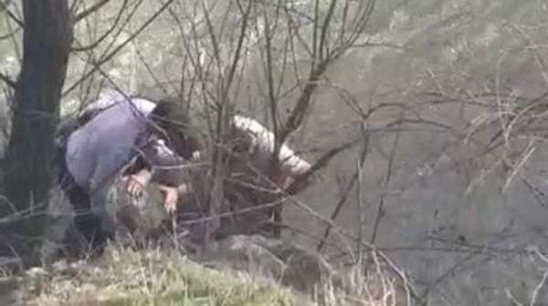İntihar etmek isteyen genç kızı boğulmaktan kurtaran polislere ödül