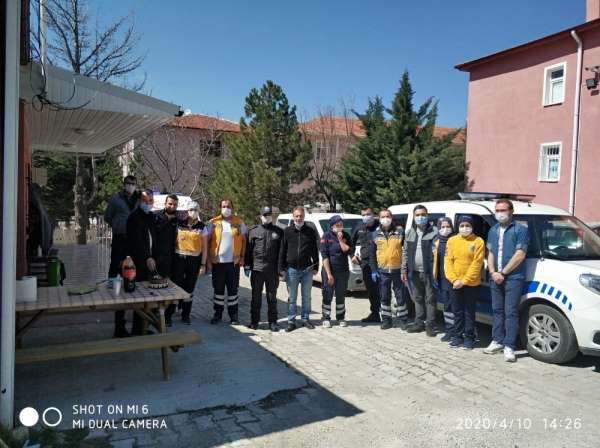 Saldırı kodu ile yardıma çağırdıkları polis ekiplerine sürpriz Polis Haftası kut