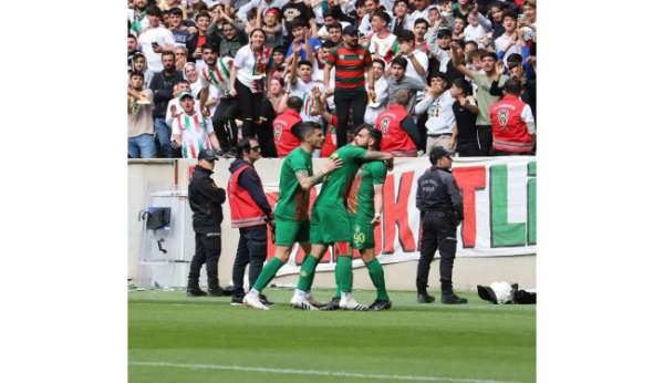 Amedspor play-off'a doğru - Diyarbakır haber