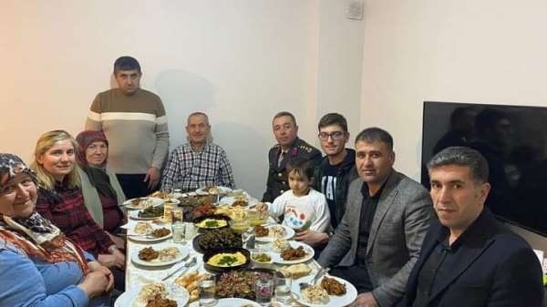 Şehit ailesine anlamlı ziyaret - Bitlis haber