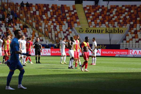Spor Toto Süper Lig: Yeni Malatyaspor: 0 - GZT Giresunspor: 1 - Malatya haber