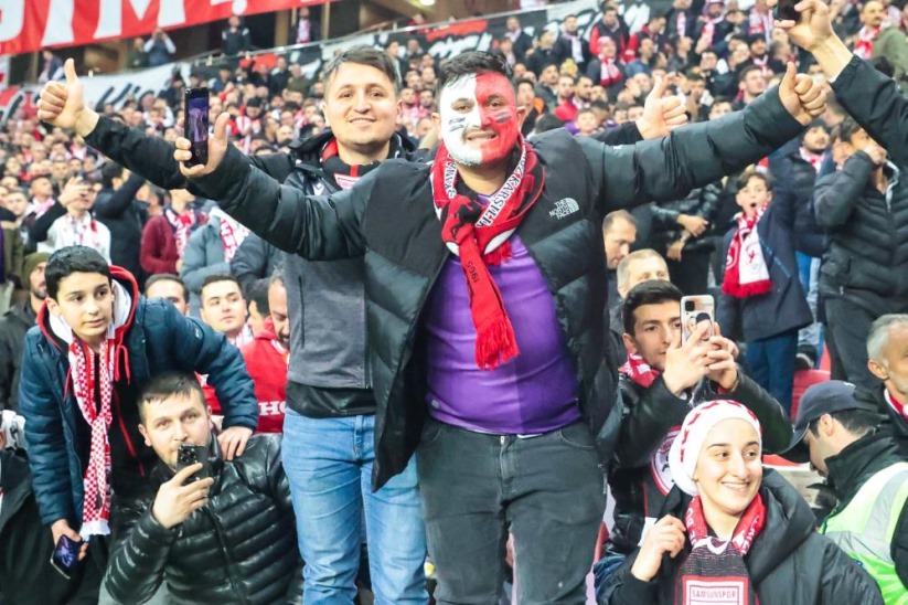 Samsunspor - Tuzlaspor maçı kapalı gişe