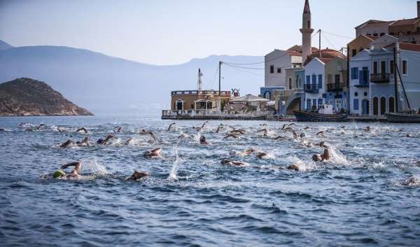 Meis Kaş Yüzme Yarışı'na korona engeli