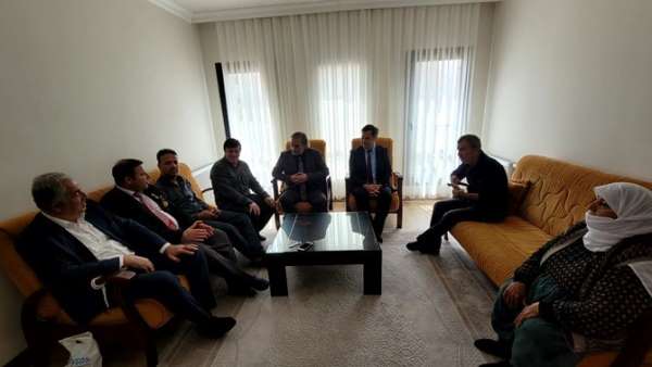 Beyşehir'de şehit annelerine 'Anneler günü' ziyareti