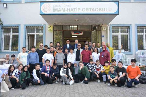 Ordu'da Gazze için düzenlenen hayır çarşısında 110 bin lira para toplandı