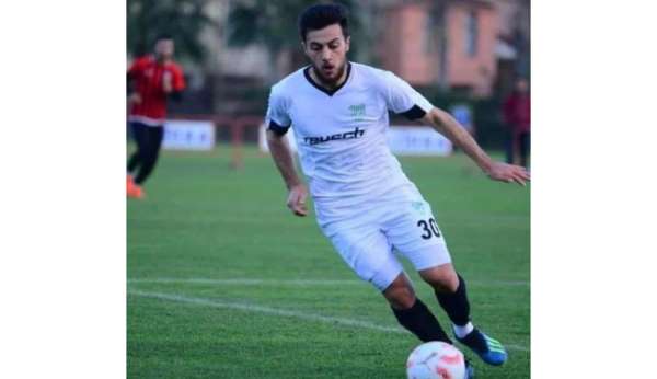 Genç futbolcu kalp krizinden öldü - Bursa haber