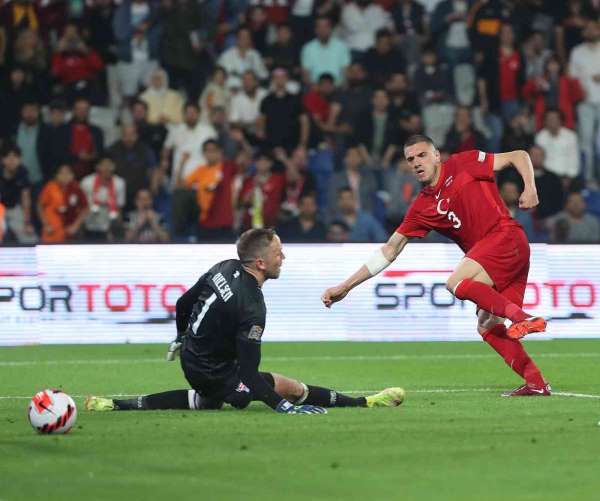 Merih Demiral: '2 maçta da gol yemedik, bu çok güzel'