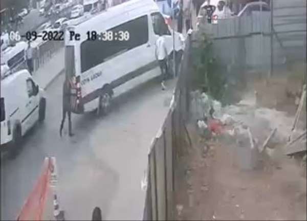 Tuzla'da tartıştığı kişiyi sırtından bıçaklayıp kovaladı - İstanbul haber