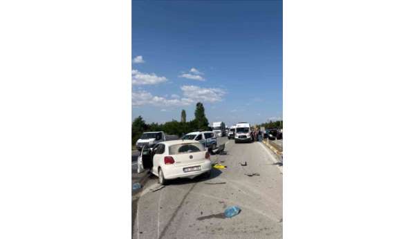 Afyonkarahisar'da kaza: 1 ölü, 3 yaralı