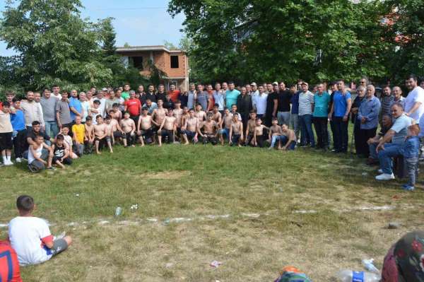 Alaplı'da ilk kez düzenlenen güreş festivali büyük ilgi gördü