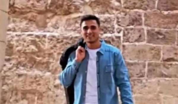 İzmir'de feci kazada hayatını kaybeden 3 kardeş Mardin'de toprağa verildi
