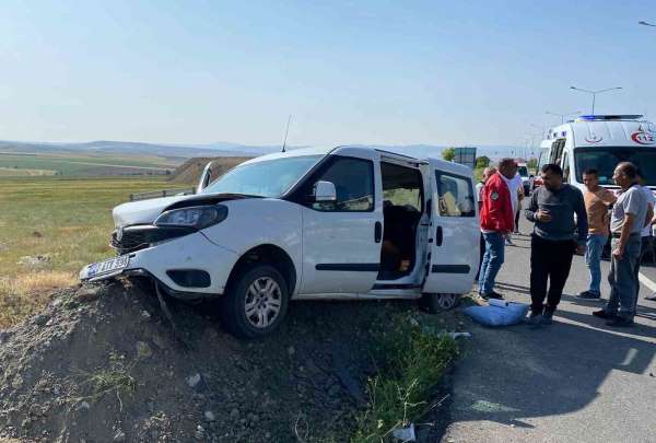 Kırıkkale'de trafik kazası: 4'ü çocuk, 7 yaralı
