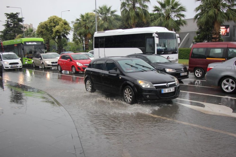 Samsun'da metrekareye 73,7 kilo yağış düştü