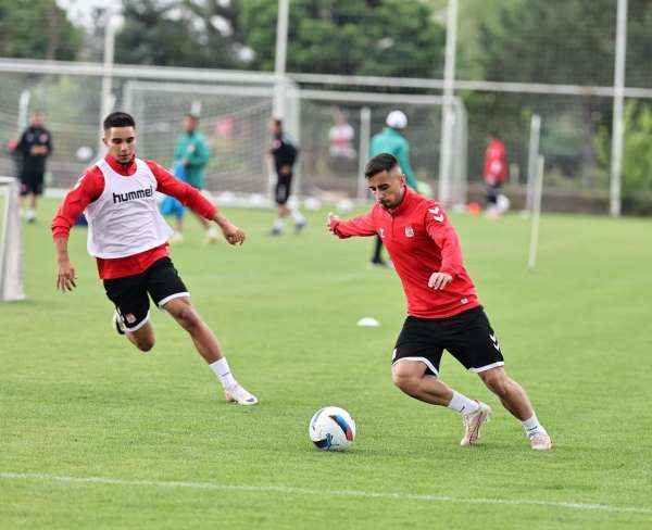 Sivasspor çift kale maç yaptı