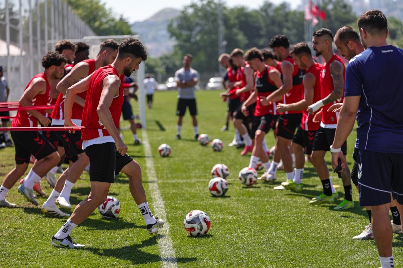 Samsunspor, yeni sezon hazırlıklarını sürdürdü