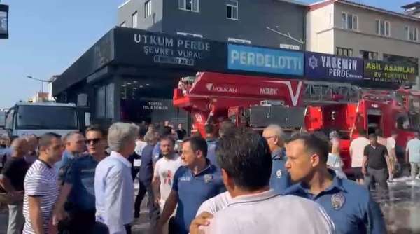 Bursa'da itfaiyecilere saldırı... O anlar kamerada... Polisler biber gazıyla müdahale etti