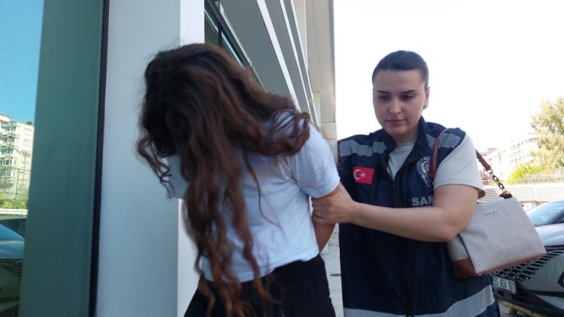Samsun'da uyuşturucu ticaretinden gözaltına alınan kadın tutuklandı