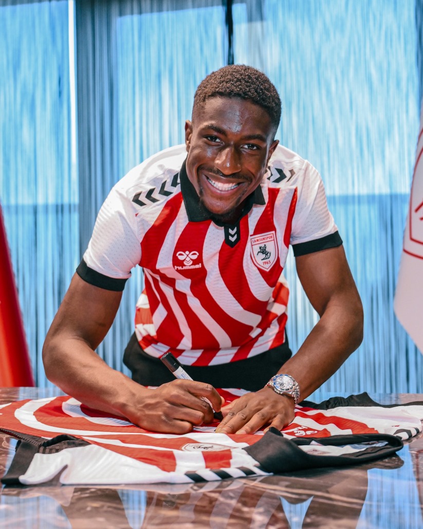 Samsunspor, Joe Mendes'i renklerine bağladı