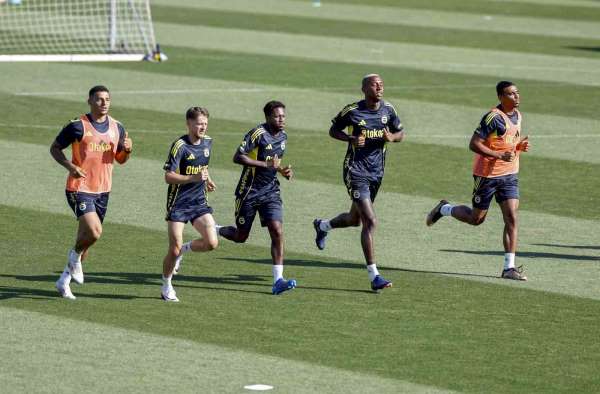 Fenerbahçe, kuvvet ve dayanıklılık idmanı yaptı