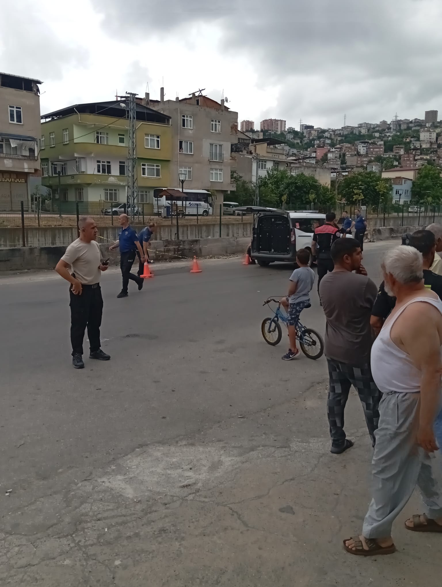 SAMSUN'DA HAREKETLİ DAKİKALAR: CANİK'TE SİLAHLI ÇATIŞMA İDDİASI!