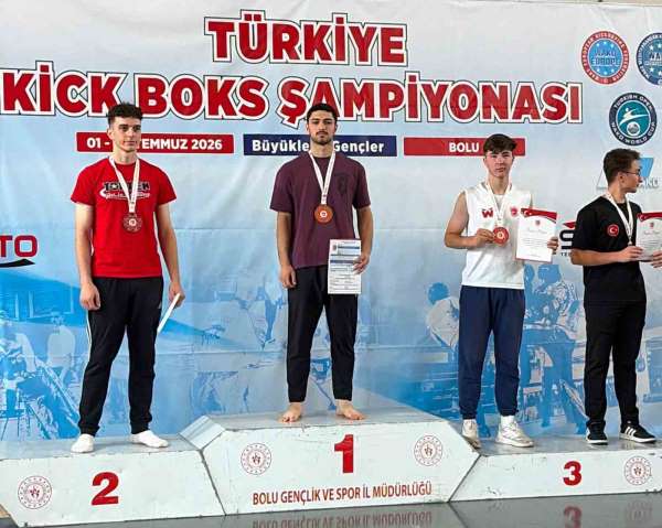 Elazığ'ın altın yumrukları Türkiye kürsüsünde