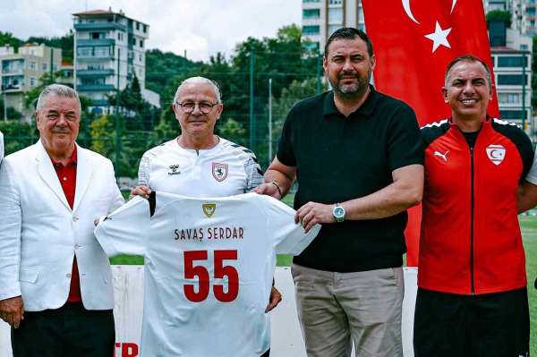 Samsunspor ile KKTC U12 Milli Takımı'ndan Mete Adanır anısına dostluk müsabakası