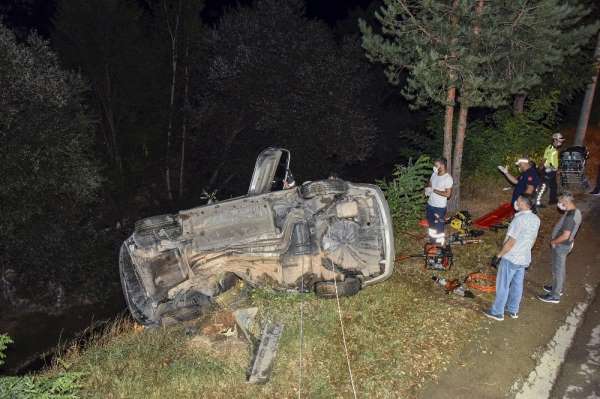 Gümüşhane'de trafik kazası: 3 yaralı 