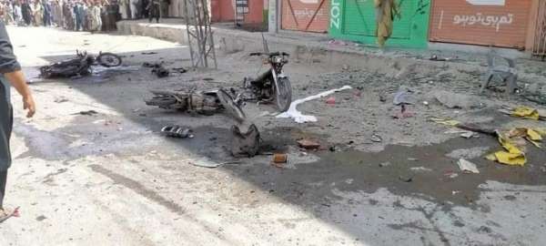 Pakistan'da bombalı saldırı: 5 ölü, 14 yaralı