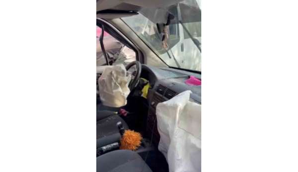 Yüksekova'da trafik kazası: 3 yaralı