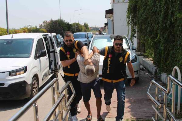 Boşandığı eşini bıçaklayan şüpheli adliyeye sevk edildi